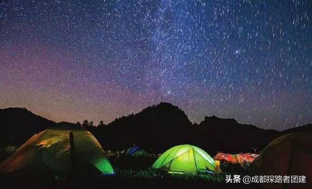 北京森林公园露营过夜，星空下的自然体验