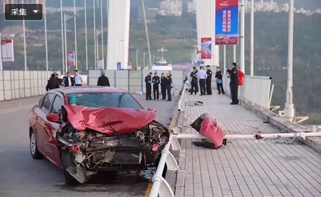 车祸新闻播报稿，一起重大车祸事件的全记录